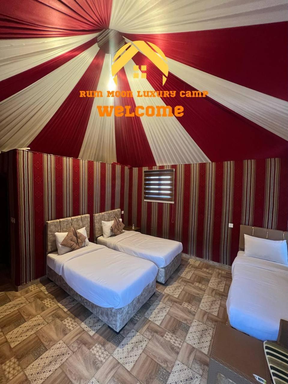 Rum Moon Luxury Camp วาดิรัม ภายนอก รูปภาพ